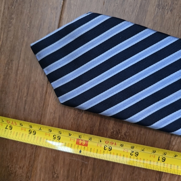 Nordstrom 100% Silk Tie Navy/ Light Blue Diagonal Stripe - Long - Picture 5 of 12